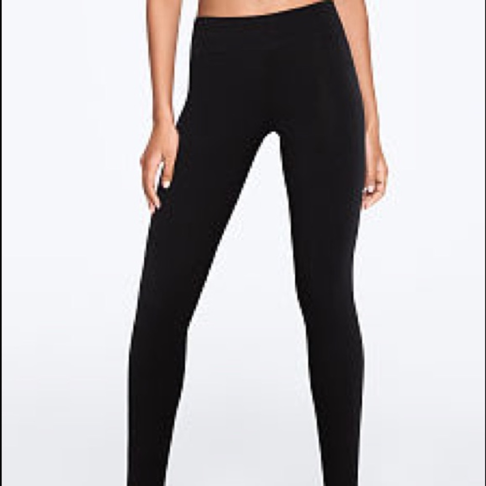 Victoria’s Secret pink leggings
